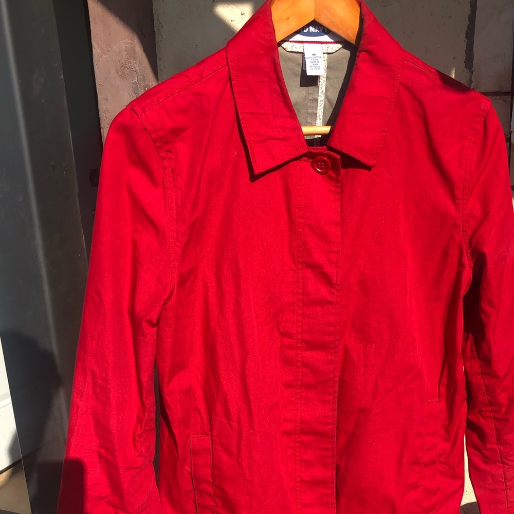Red coat - Picture 3 of 4